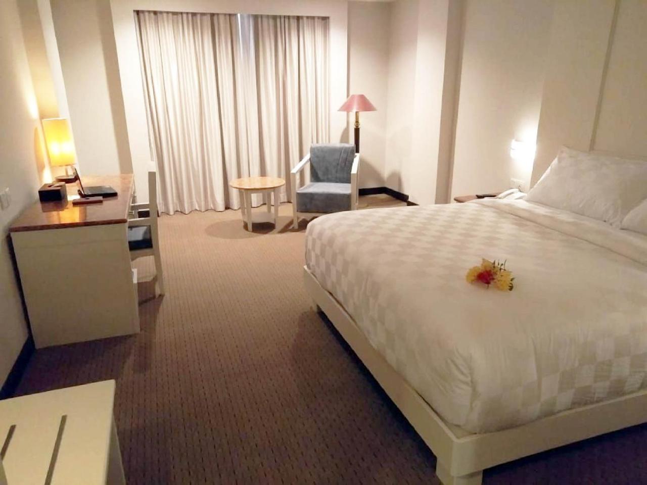 Beverly Hotel Batam Nagoya Exteriér fotografie