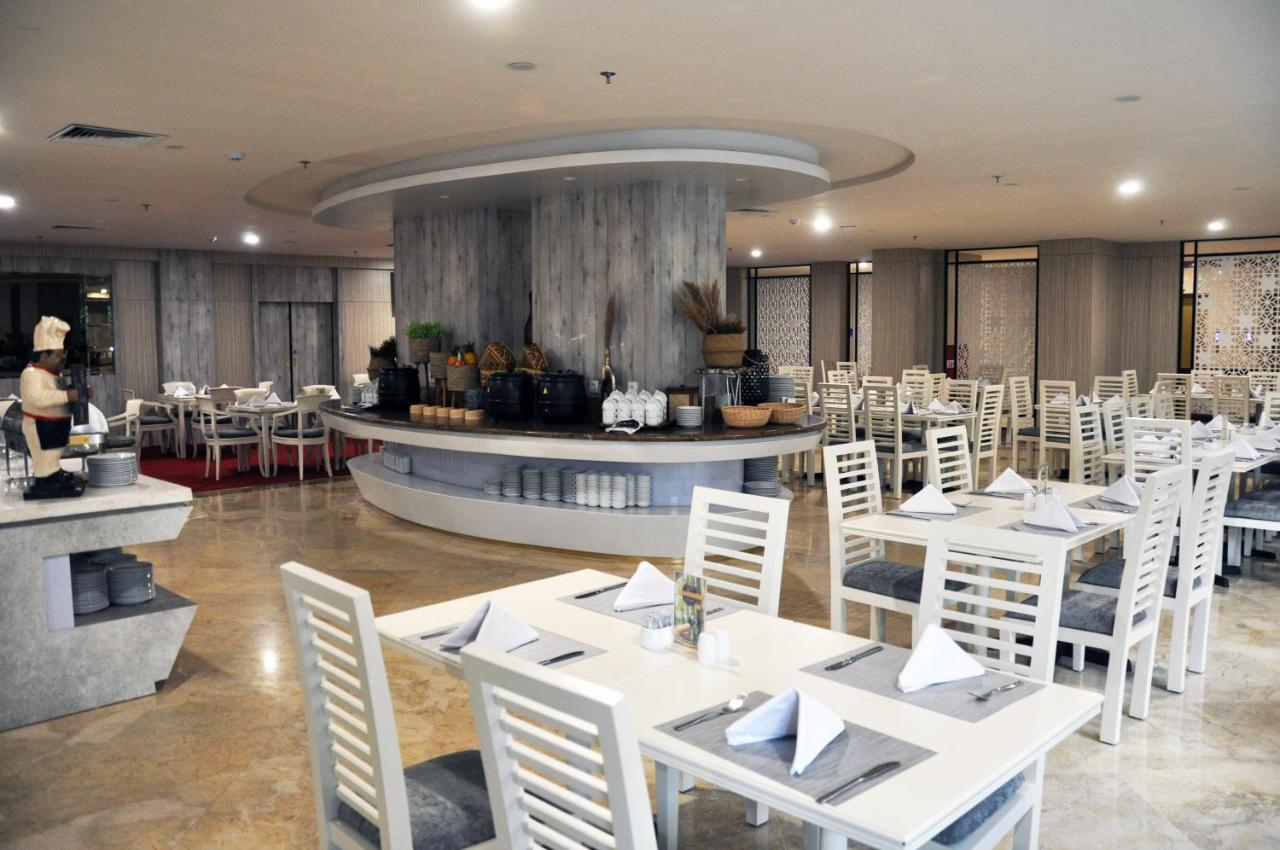 Beverly Hotel Batam Nagoya Exteriér fotografie