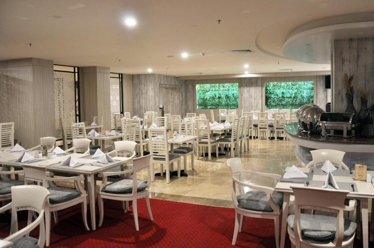 Beverly Hotel Batam Nagoya Exteriér fotografie